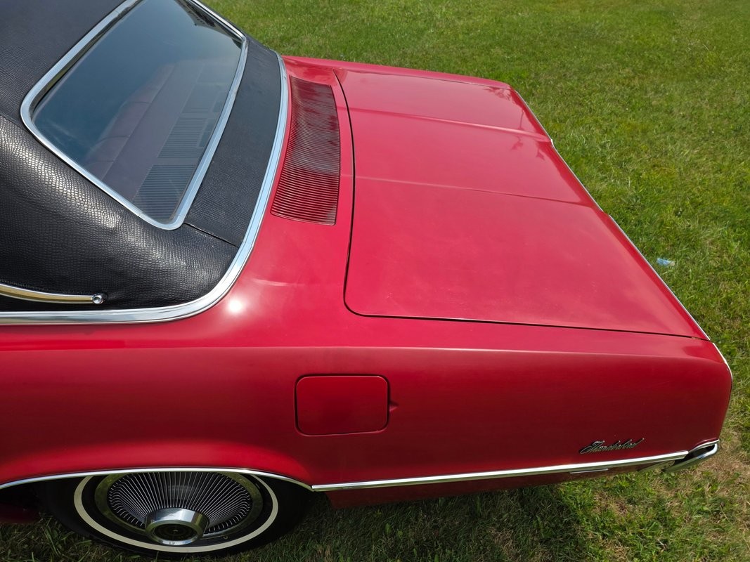 Ford-Thunderbird-1971-17