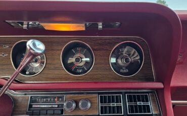 Ford-Thunderbird-1971-34