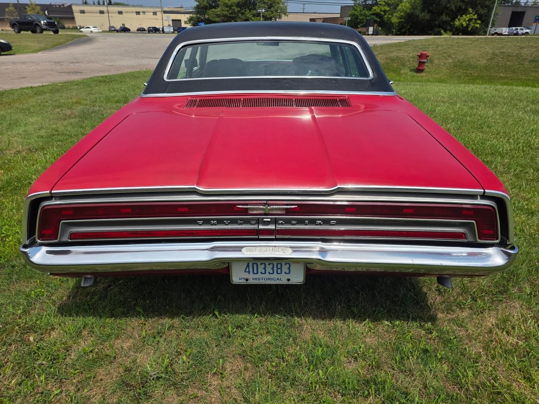 Ford-Thunderbird-1971-5