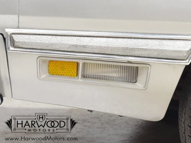 Ford-Thunderbird-1976-Coupe-18