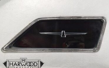 Ford-Thunderbird-1976-Coupe-27