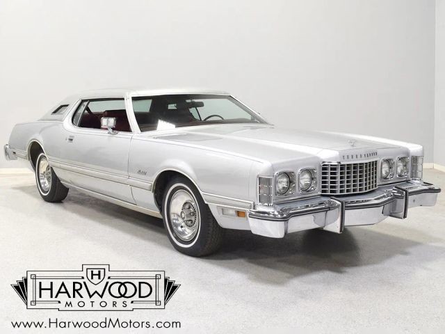 Ford-Thunderbird-1976-Coupe-7