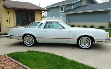Ford-Thunderbird-1978-White-Orange-1