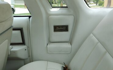 Ford-Thunderbird-1978-White-Orange-26