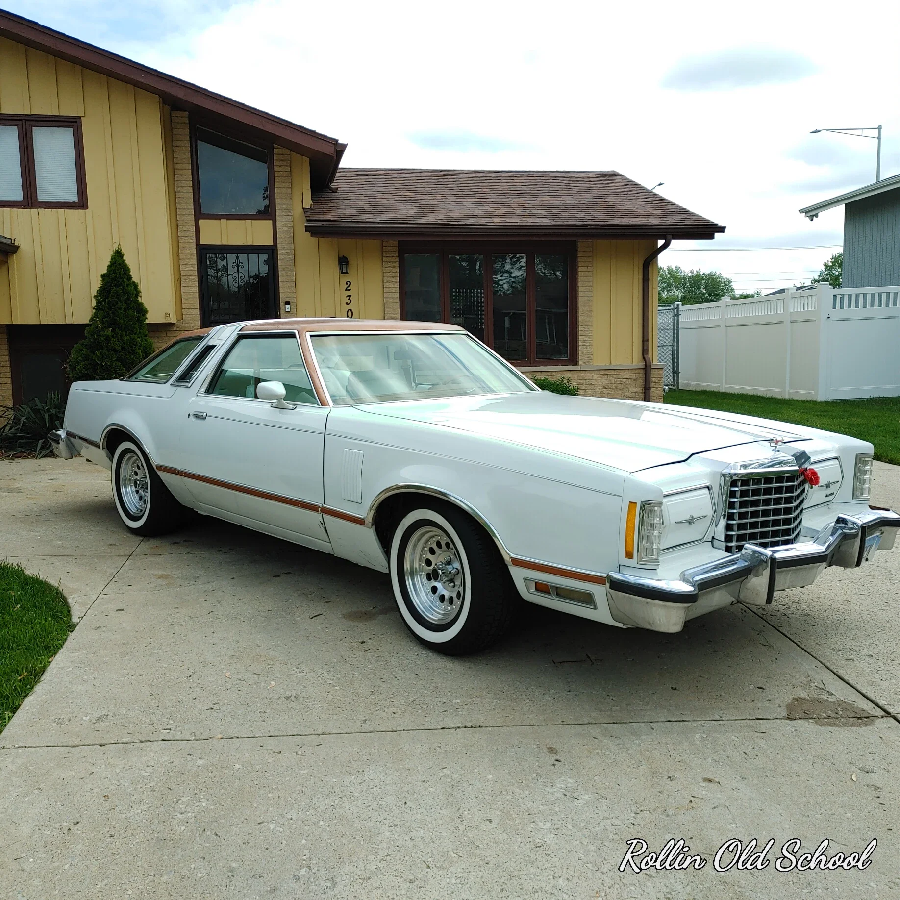 Ford-Thunderbird-1978-White-Orange-48