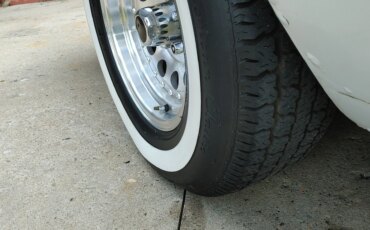 Ford-Thunderbird-1978-White-Orange-50