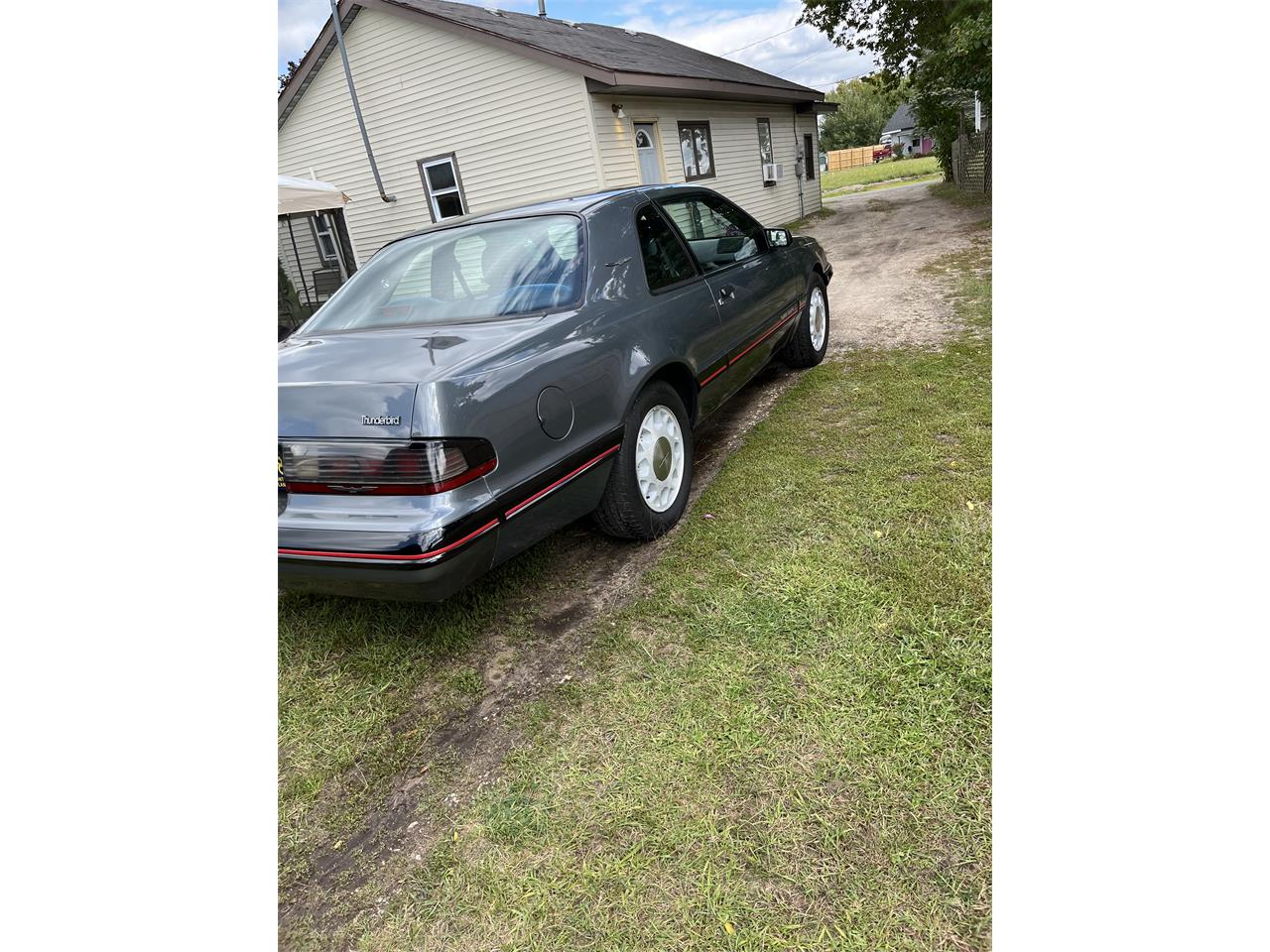 Ford-Thunderbird-1987-Grey-Blue-2