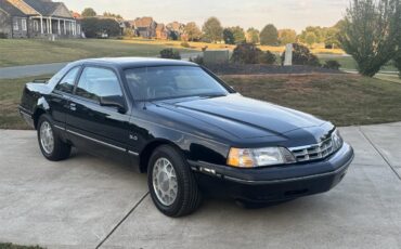 Ford-Thunderbird-1988-Black-Tan-2