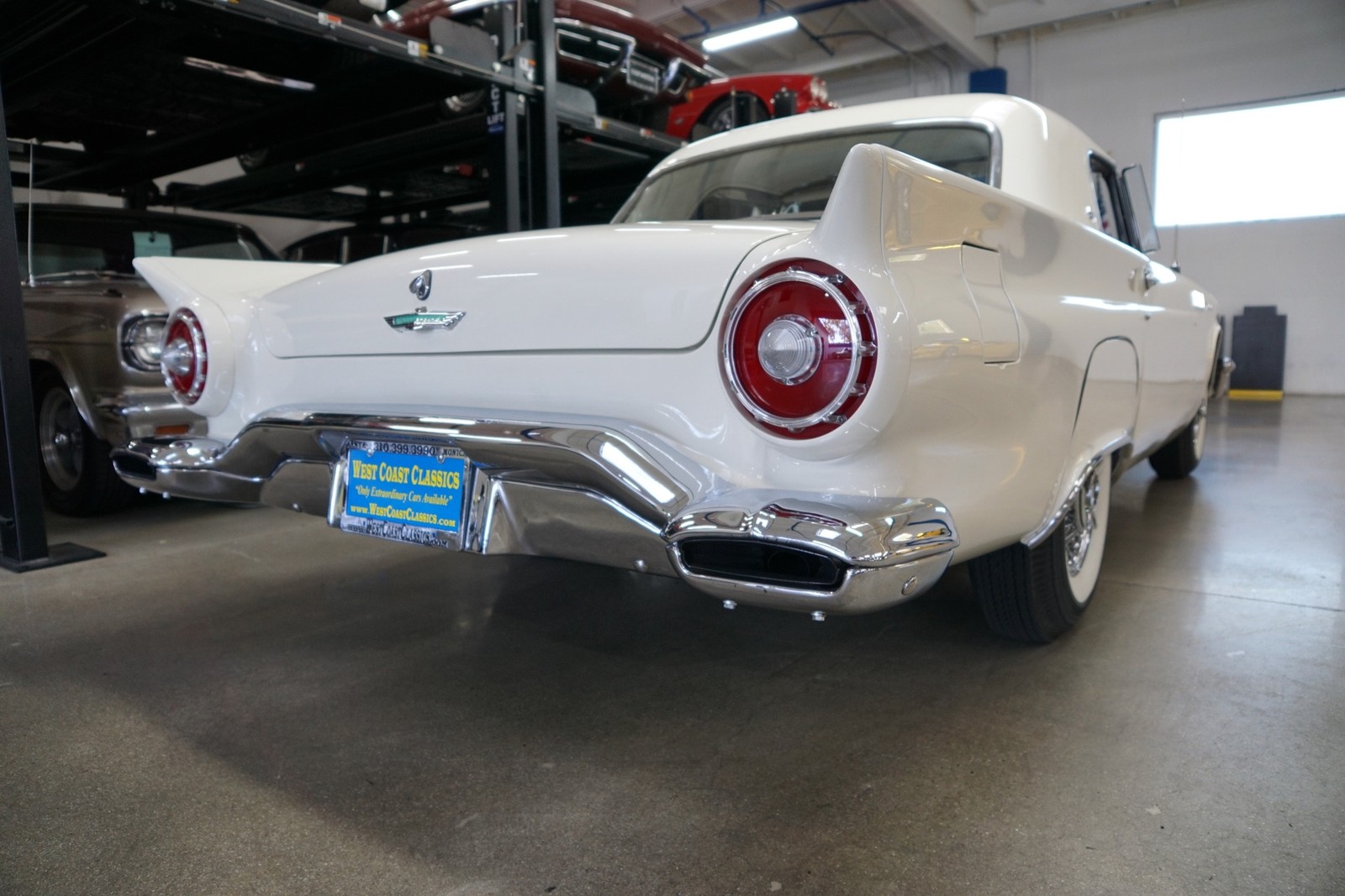 Ford-Thunderbird-F-Code-Supercharged-Convertible-1957-Convertible-17