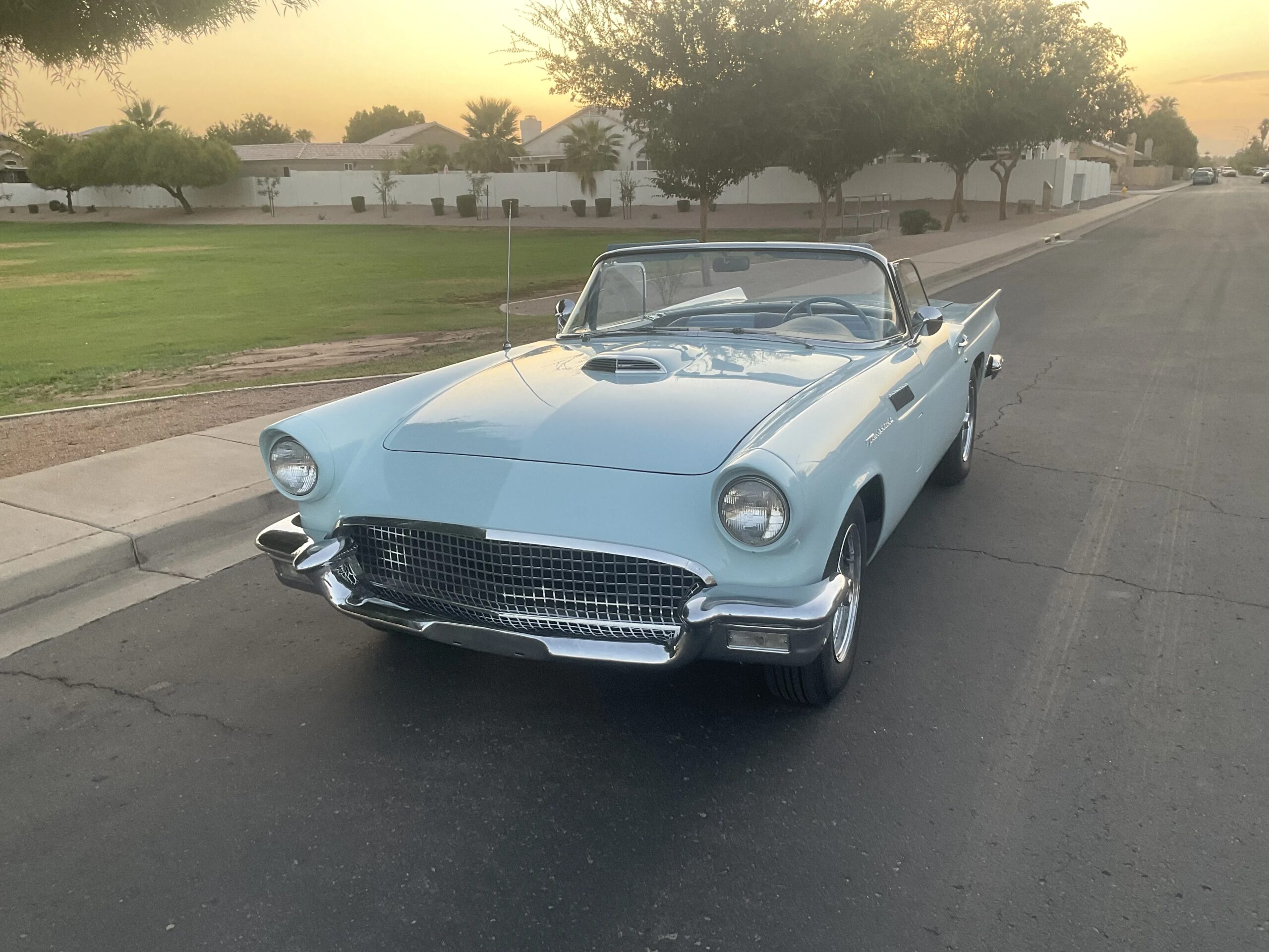 Ford-Thunderbird-lx-1957-Blue-Blue-18