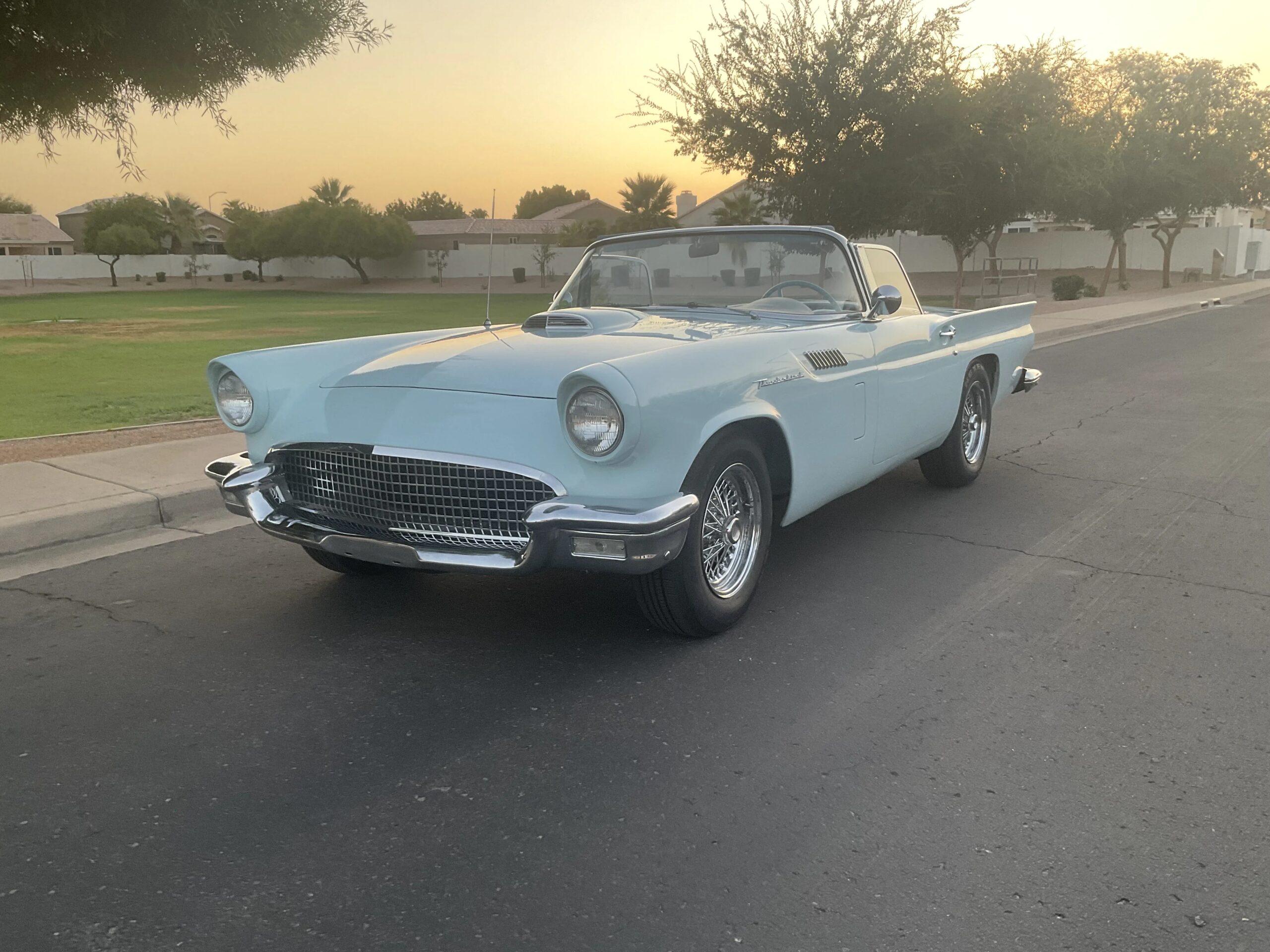 Ford-Thunderbird-lx-1957-Blue-Blue-4