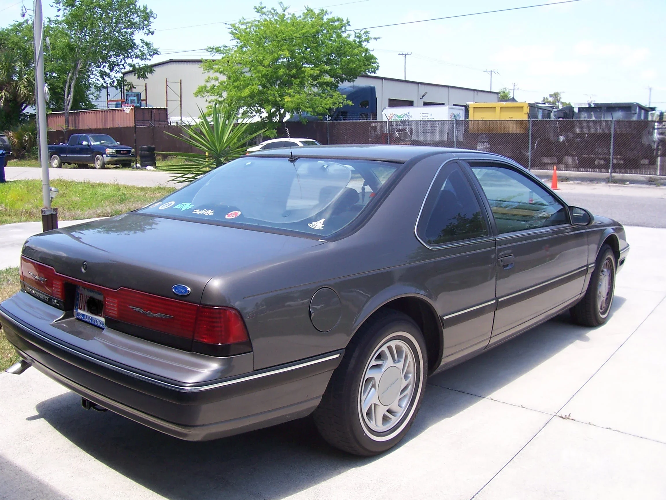 Ford-Thunderbird-lx-1990-Gray-Gray-13