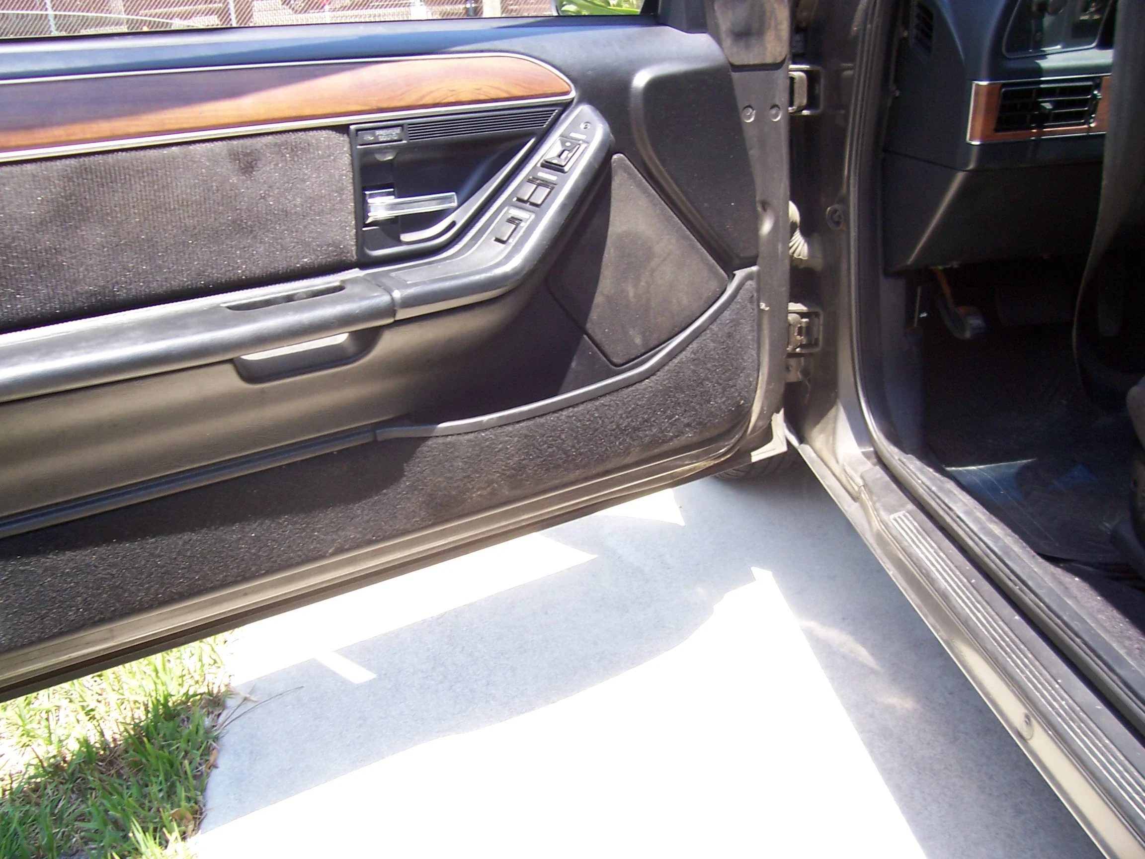 Ford-Thunderbird-lx-1990-Gray-Gray-20