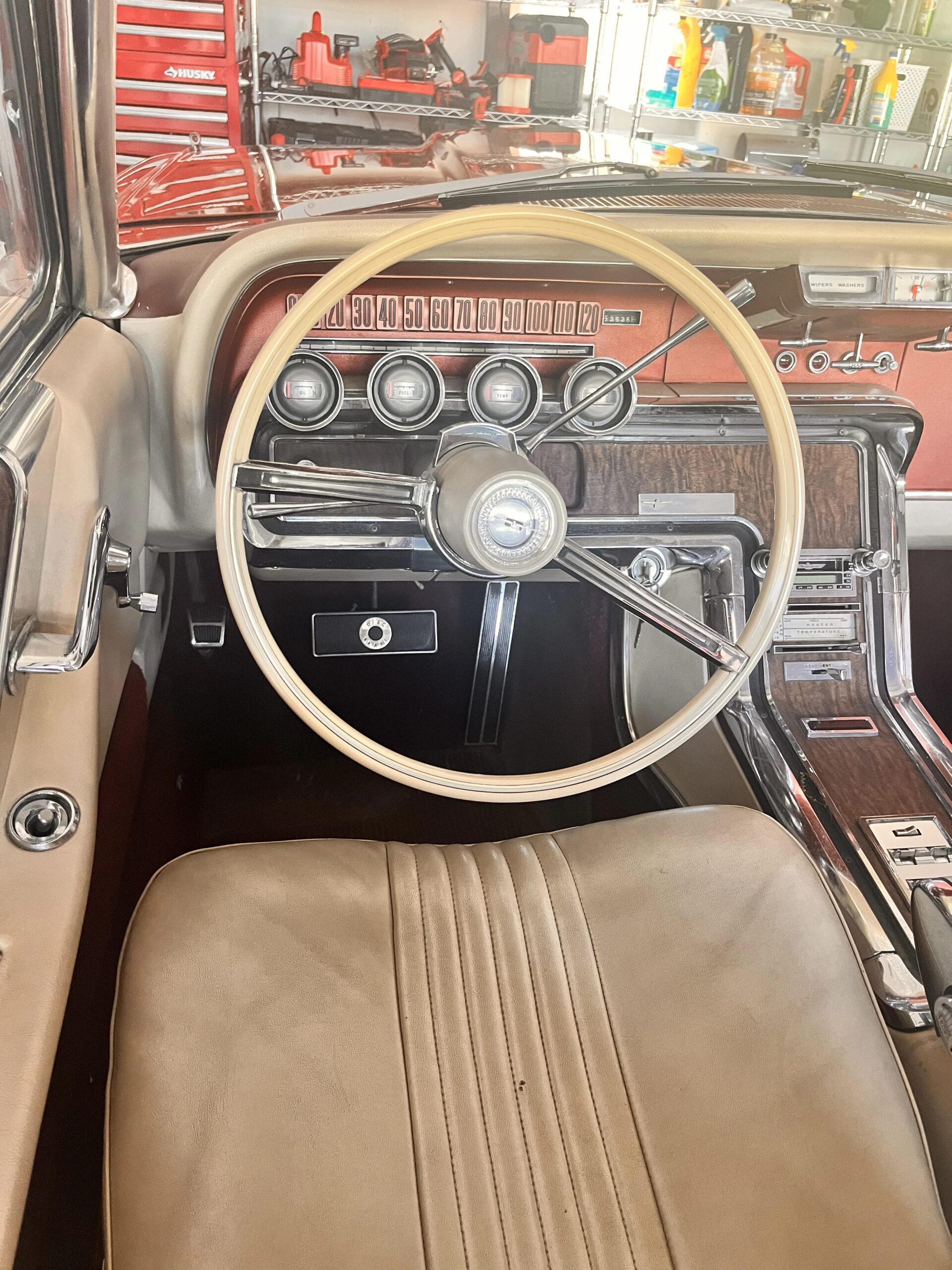 Ford-Thunderbird-neiman-marcus-1965-Orange-Beige-3