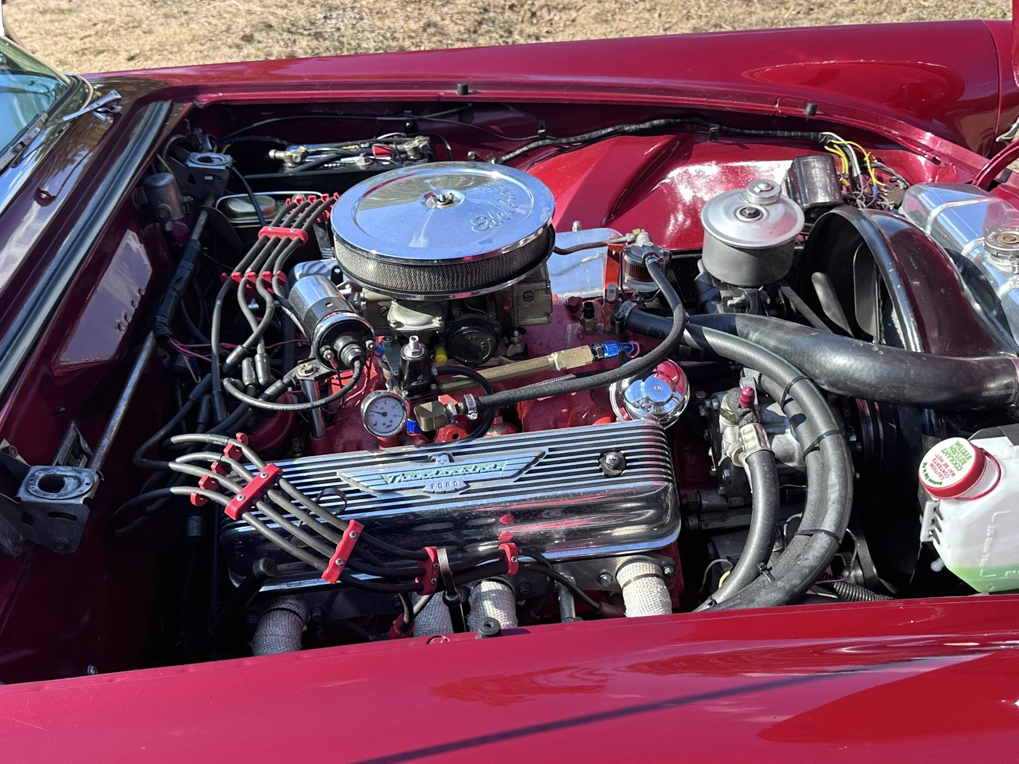 Ford-Thunderbird-sport-1955-Red-Off-White-28