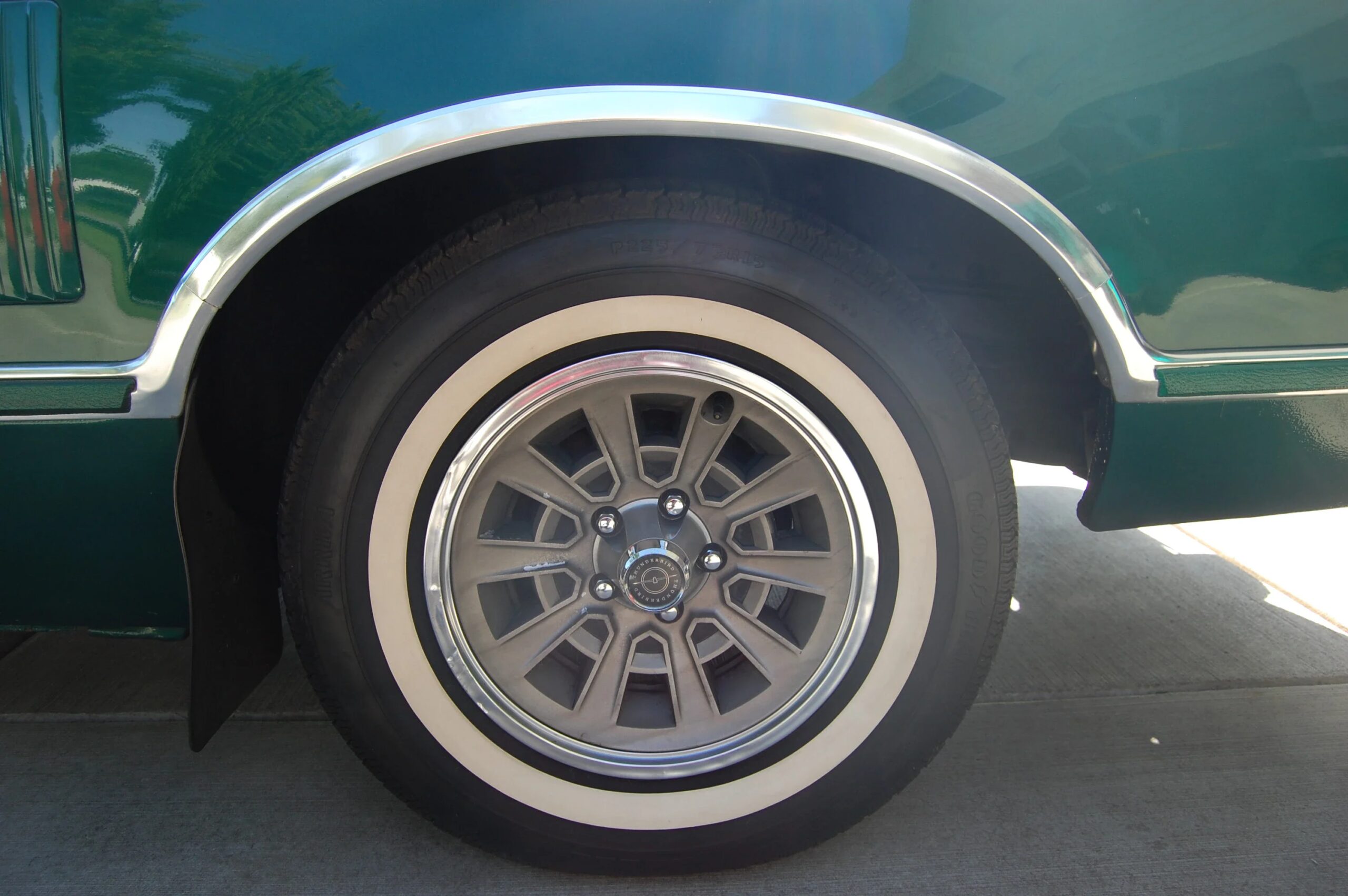 Ford-Thunderbird-sport-1977-Green-Green-7