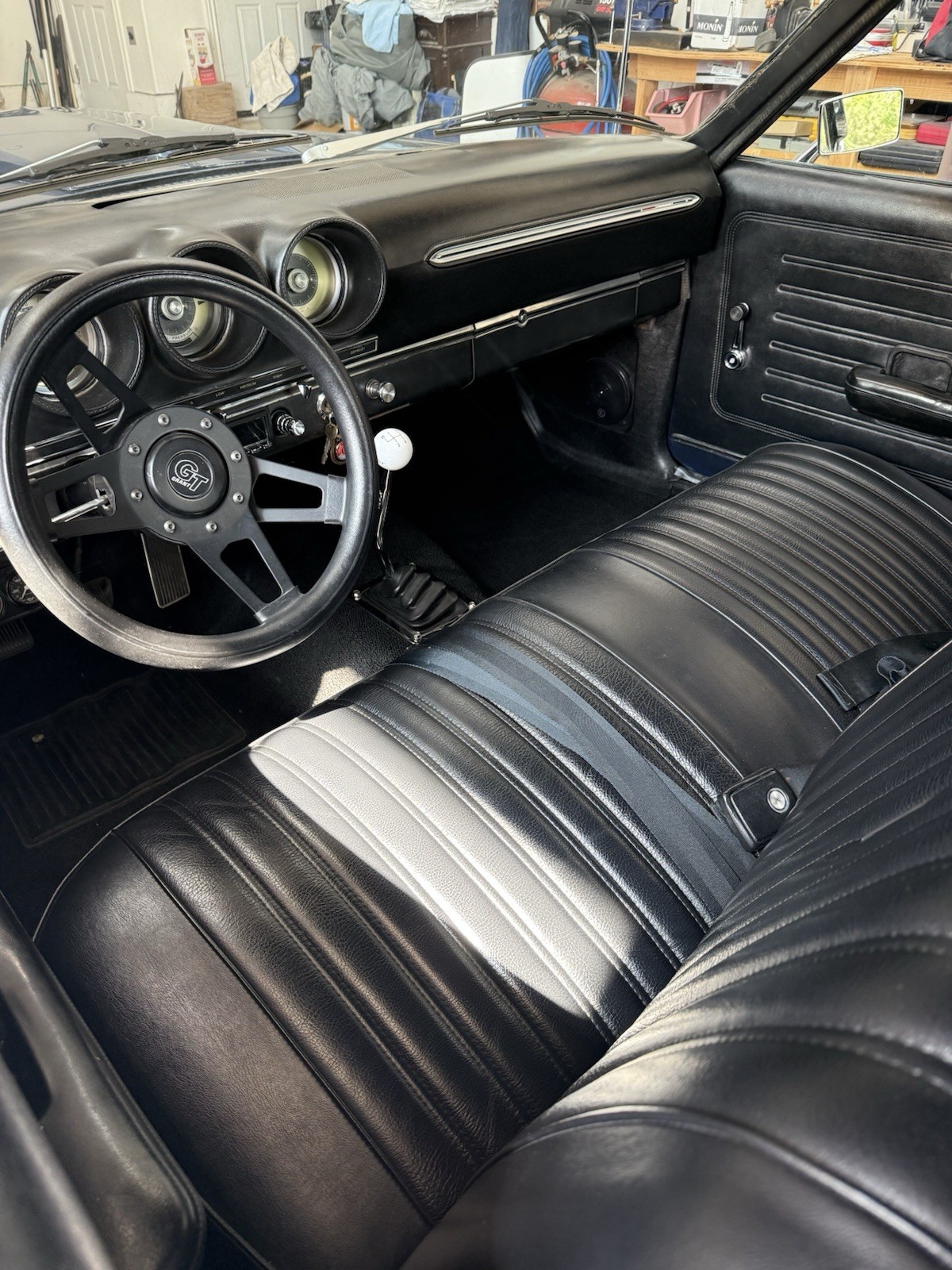 Ford-Torino-1969-Coupe-2