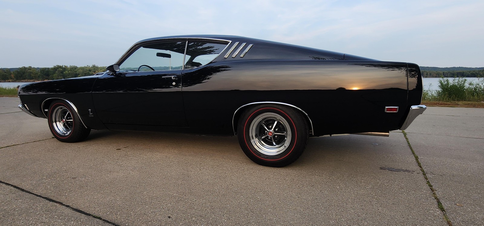 Ford-Torino-1969-Fastback-1