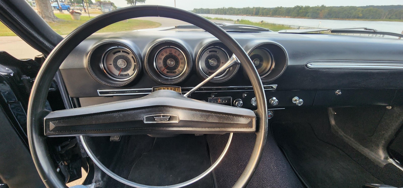 Ford-Torino-1969-Fastback-29