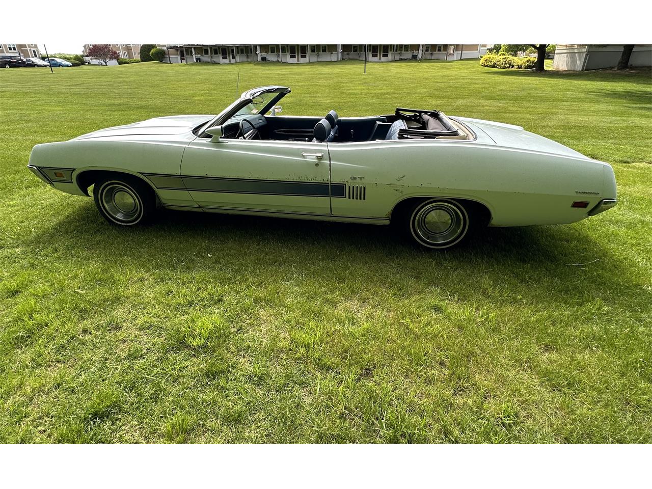 Ford-Torino-1970-Light-Blue-Dark-Blue-2