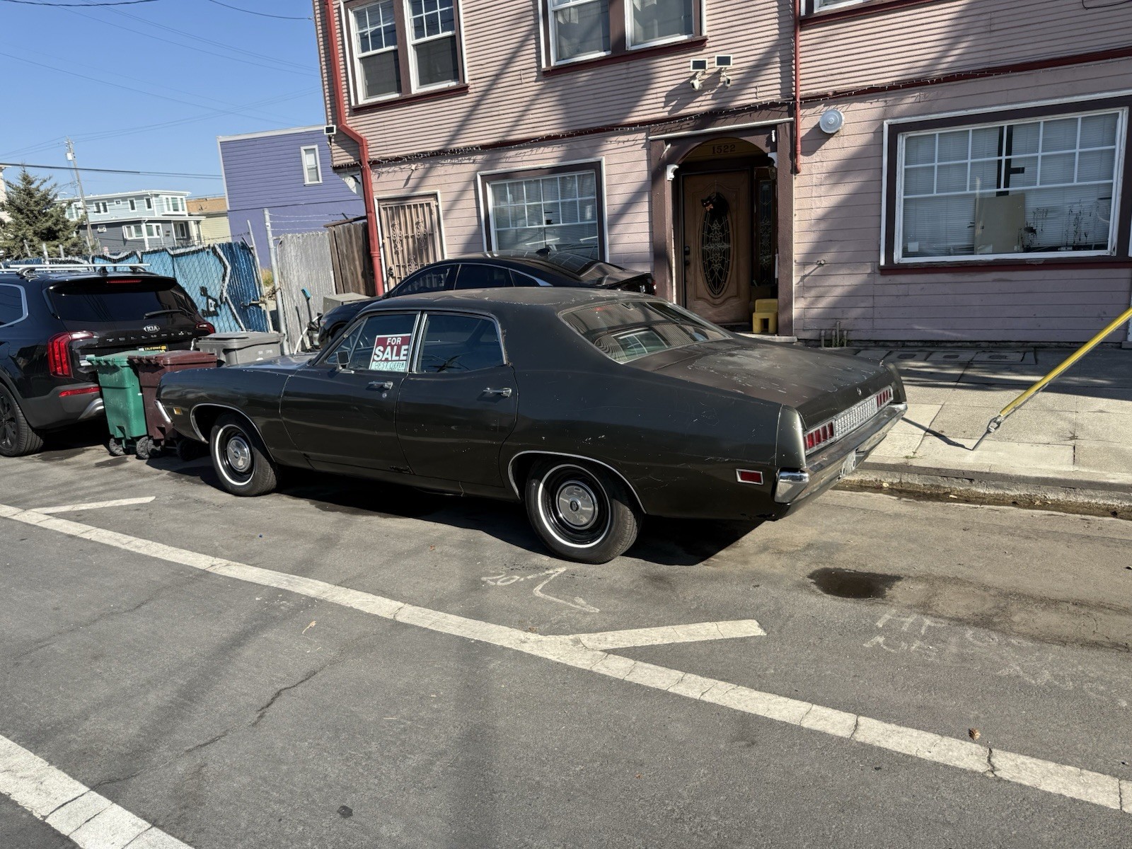 Ford-Torino-1970-Sedan-9