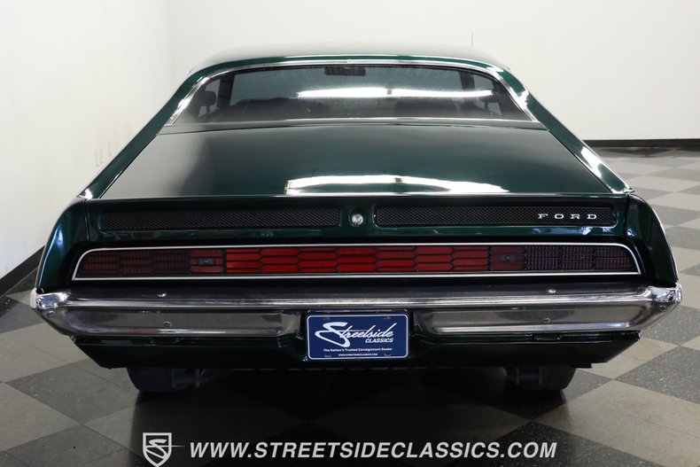 Ford-Torino-1970-Unripened-Apple-Meta-Dark-Green-10