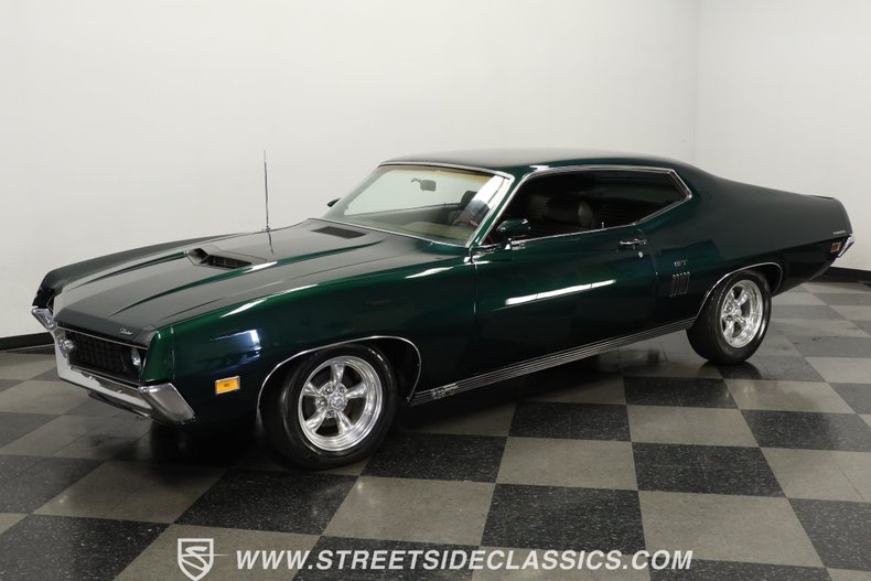 Ford-Torino-1970-Unripened-Apple-Meta-Dark-Green-16