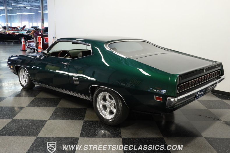 Ford-Torino-1970-Unripened-Apple-Meta-Dark-Green-17