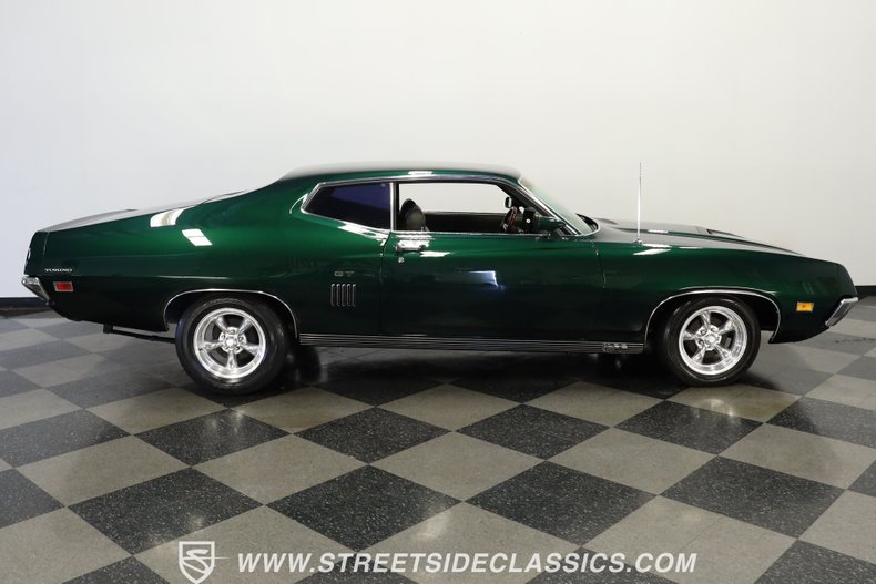 Ford-Torino-1970-Unripened-Apple-Meta-Dark-Green-22