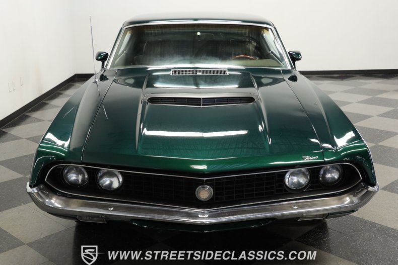 Ford-Torino-1970-Unripened-Apple-Meta-Dark-Green-23