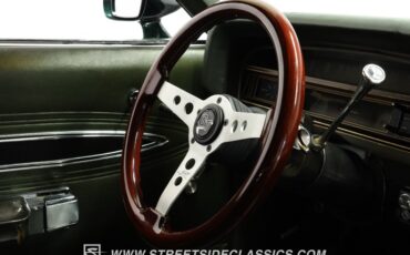 Ford-Torino-1970-Unripened-Apple-Meta-Dark-Green-41