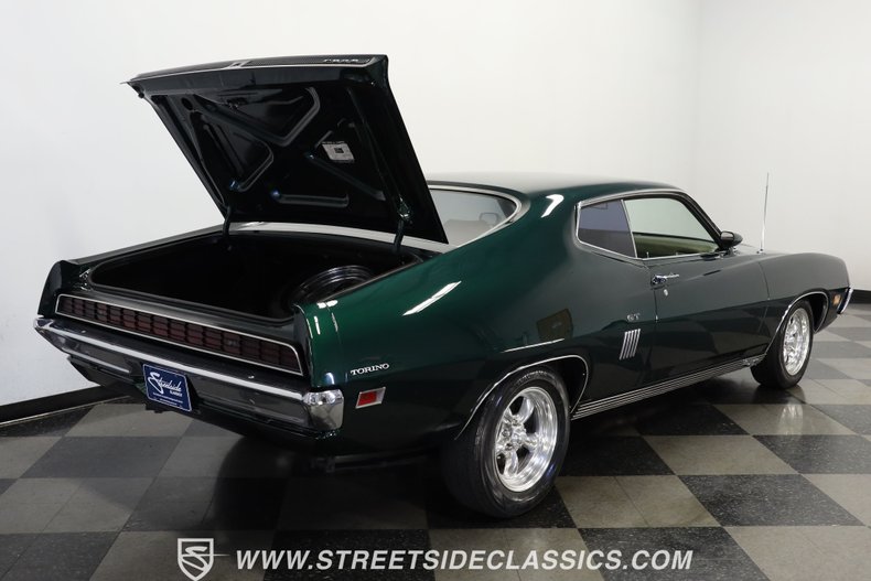 Ford-Torino-1970-Unripened-Apple-Meta-Dark-Green-9