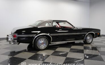 Ford-Torino-1976-Coupe-13