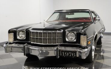 Ford-Torino-1976-Coupe-18