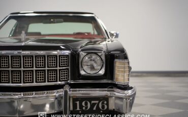 Ford-Torino-1976-Coupe-20