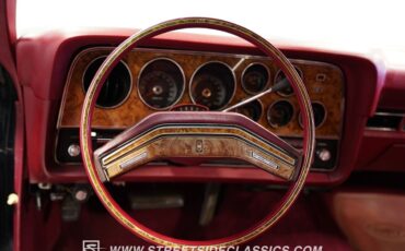 Ford-Torino-1976-Coupe-39