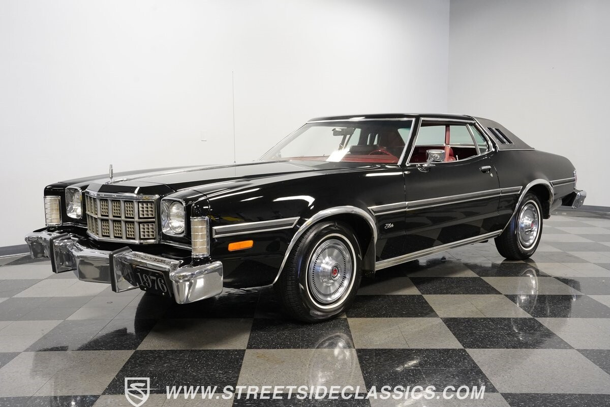 Ford-Torino-1976-Coupe-5