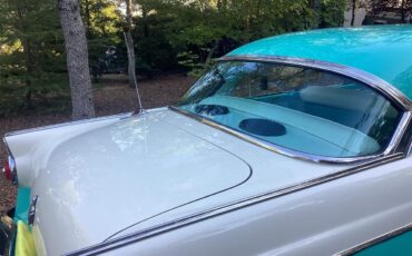 Ford-Victoria-1955-Teal-and-white-Teal-and-white-20
