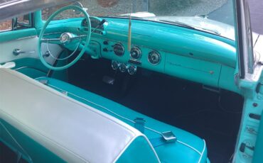 Ford-Victoria-1955-Teal-and-white-Teal-and-white-24