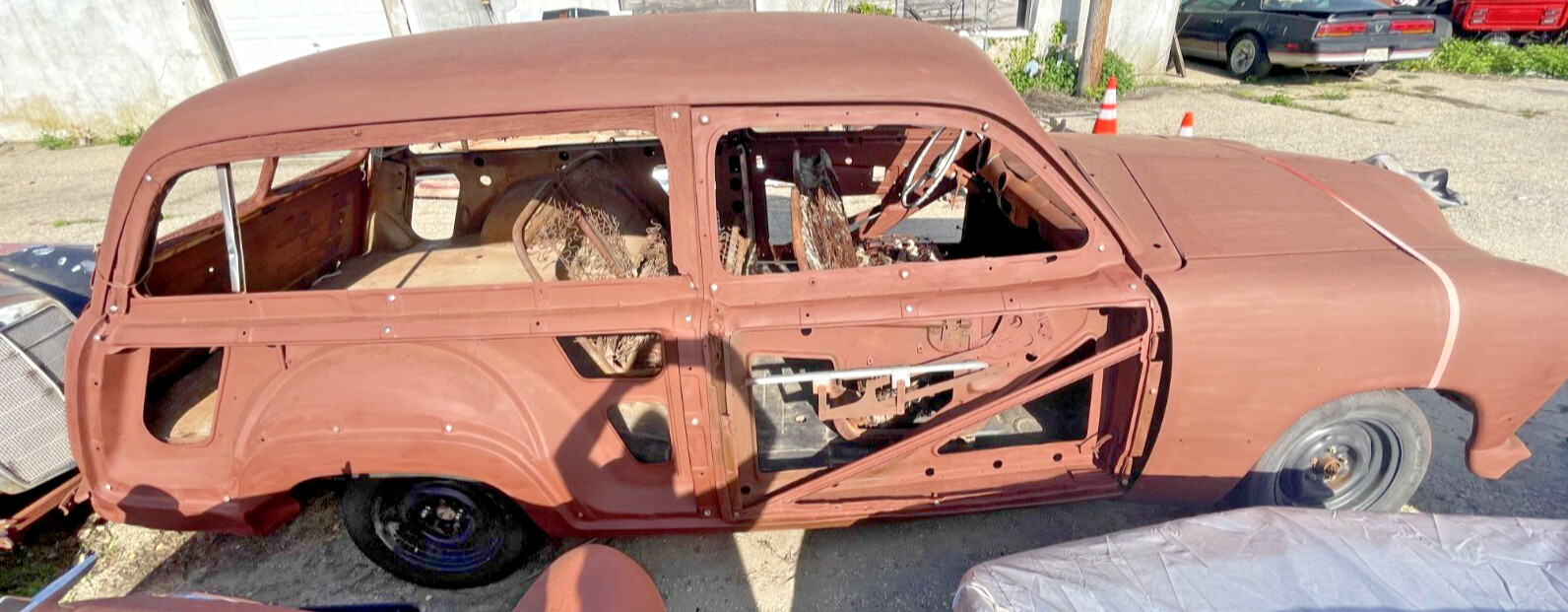Ford-Woodie-Wagon-1949-2-Door-Wagon