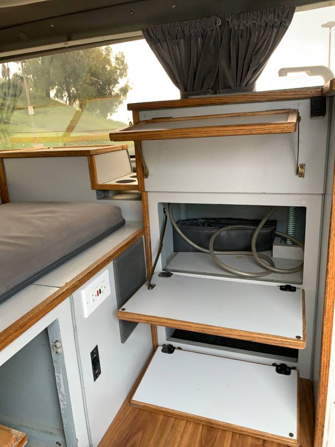 Ford-aerostar-1995-blue-15