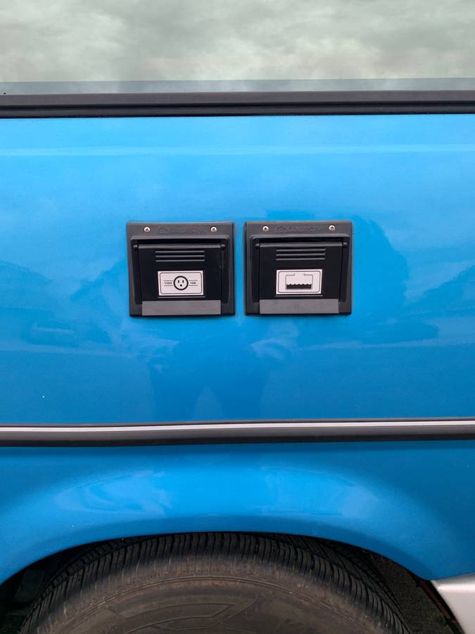 Ford-aerostar-1995-blue-4