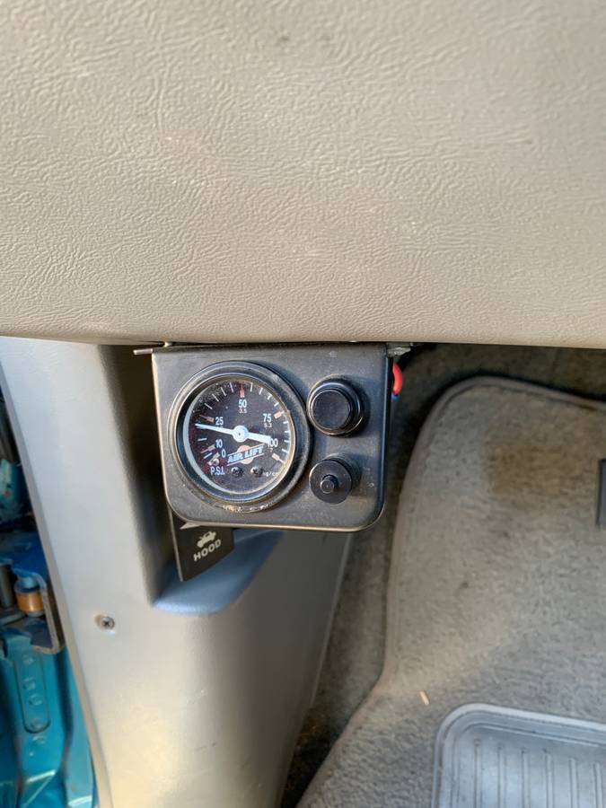 Ford-aerostar-1995-blue-8