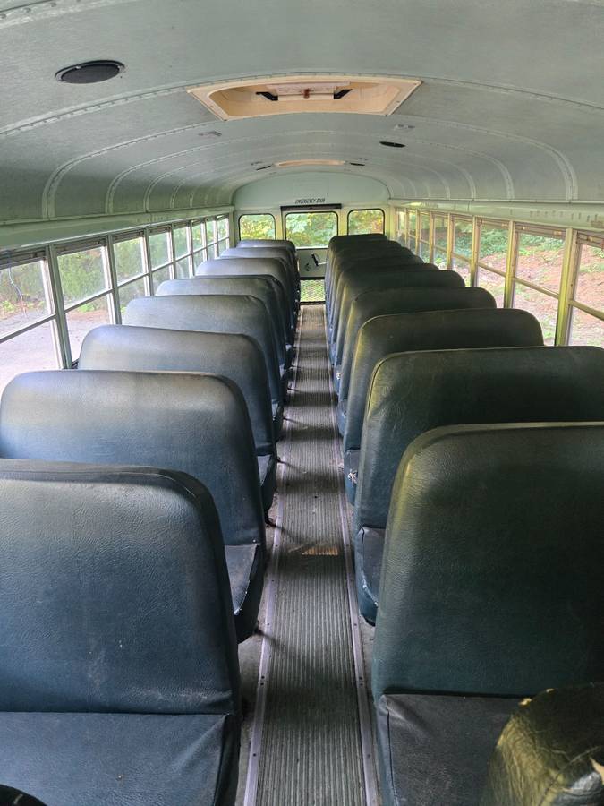 Ford-b700f-blue-bird-bus-diesel-1993-red-5