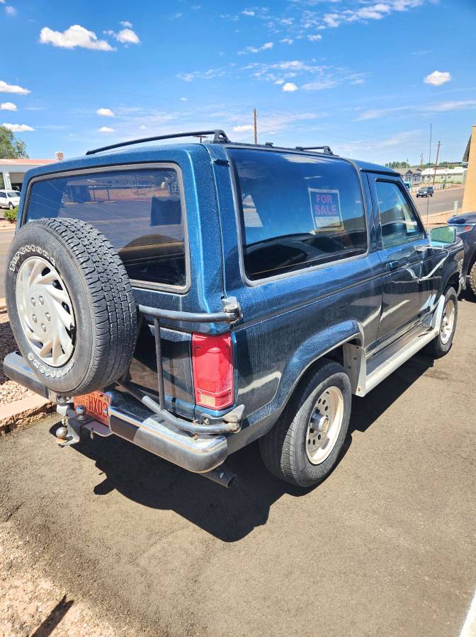 Ford-bronco-11-1989-green-3