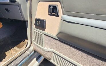 Ford-bronco-11-1989-green-8