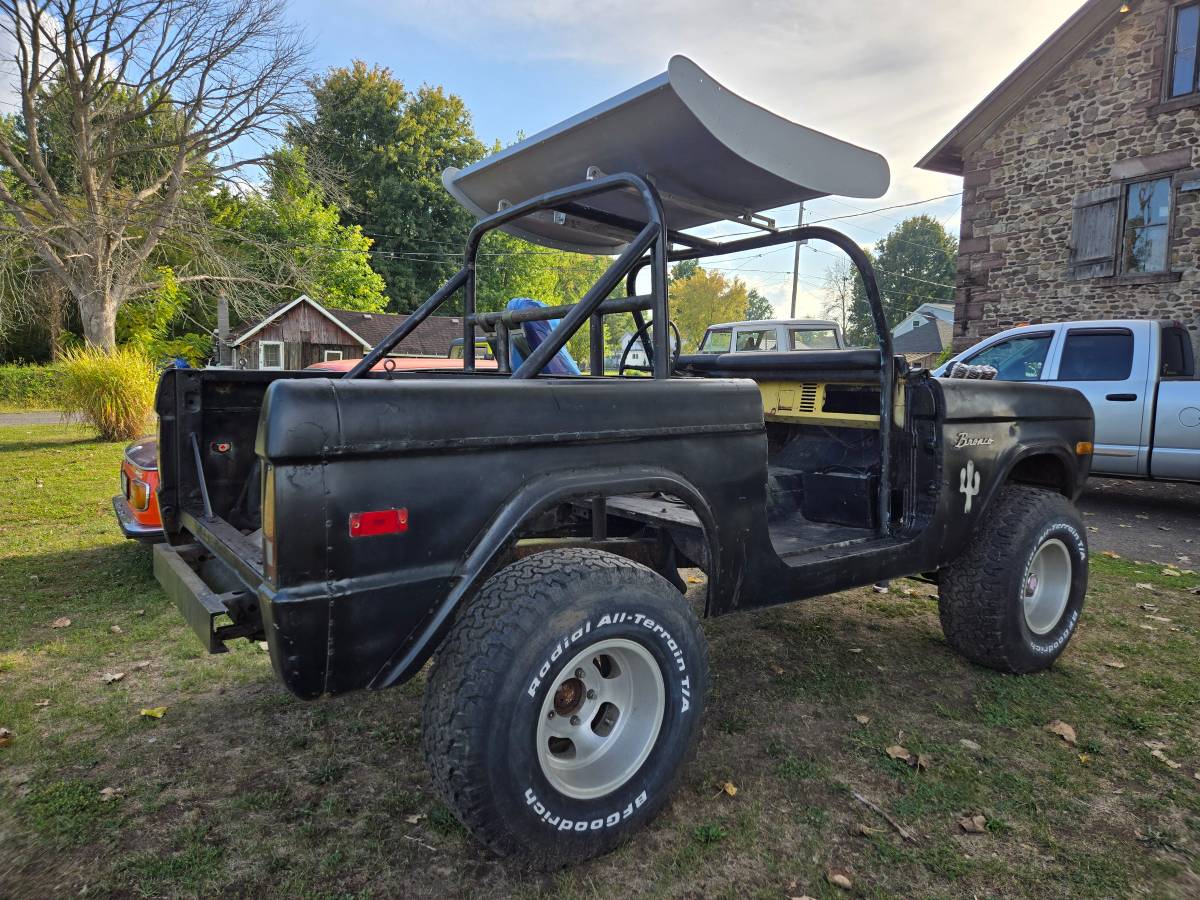 Ford-bronco-1974-1