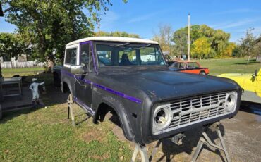 Ford-bronco-1974-4