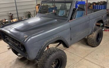 Ford-bronco-1974-grey-3