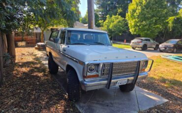 Ford-bronco-1978-white